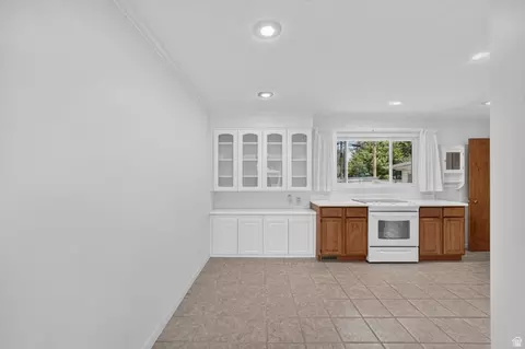 Kitchen - 851 E Galena Dr, Sandy, UT 84094 photo 4 of 4