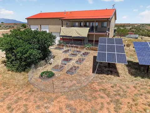 1251 S Eastland Rd, Monticello, UT 84535