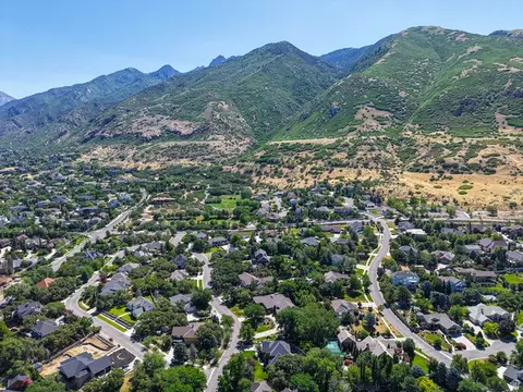 1894 E Bear Creek Dr, Draper, UT 84020 photo 24