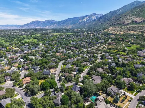 1894 E Bear Creek Dr, Draper, UT 84020 photo 23