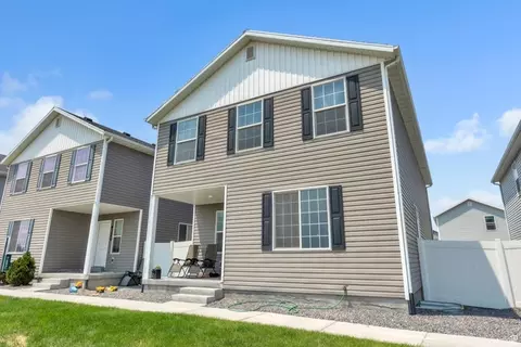 Exterior - 4326 E Angies Aly, Eagle Mountain, UT 84005 photo 2 of 2