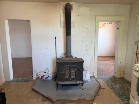 255 E Center St, Spring City, UT 84662 photo 10