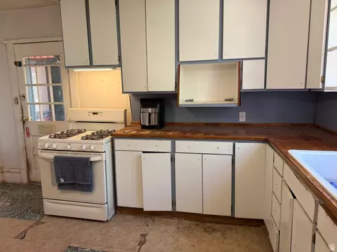 255 E Center St, Spring City, UT 84662 photo 9
