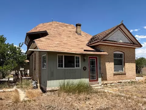 255 E Center St, Spring City, UT 84662 photo 3