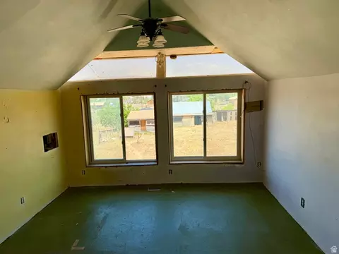255 E Center St, Spring City, UT 84662 photo 17