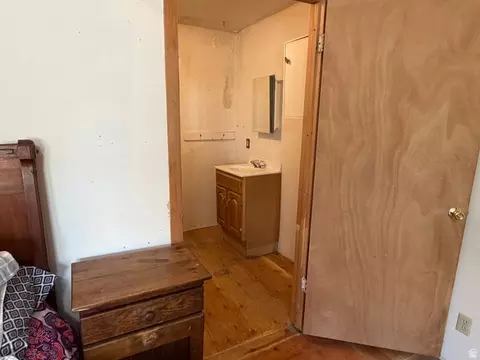 255 E Center St, Spring City, UT 84662 photo 13