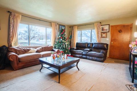 485 N Main St, Smithfield, UT 84335 photo 4
