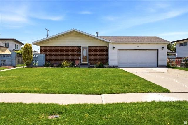 2041 W Mantle Ave, Taylorsville, UT 84129