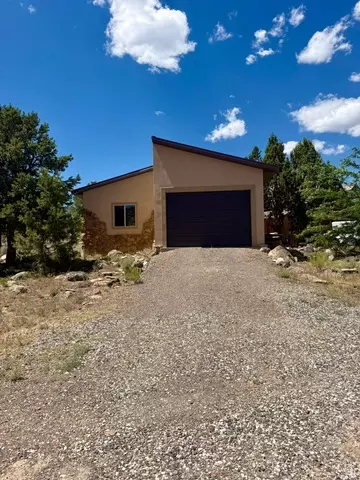 Exterior - 802 S 810 E, Teasdale, UT 84773 photo 9 of 16