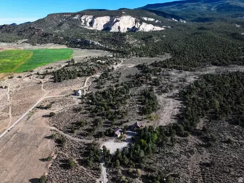 View/Area - 802 S 810 E, Teasdale, UT 84773 photo 6 of 6