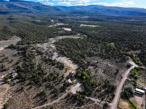View/Area - 802 S 810 E, Teasdale, UT 84773 photo 4 of 6