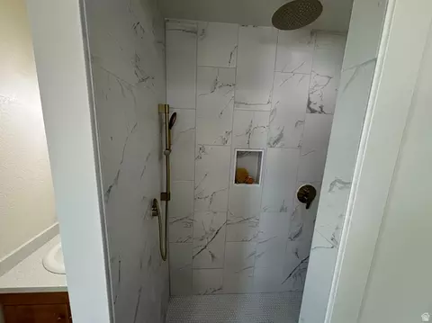 11313 S Hidden Vale Ln, Sandy, UT 84070 photo 9