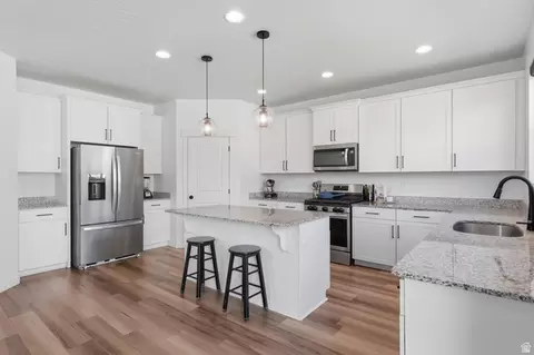Kitchen - 2104 E Heritage Dr, Spanish Fork, UT 84660 photo 1 of 1