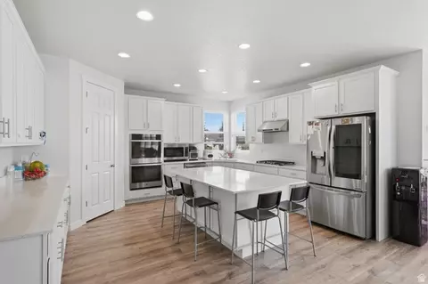 1142 W Pitchfork Rd, Murray, UT 84123 photo 4
