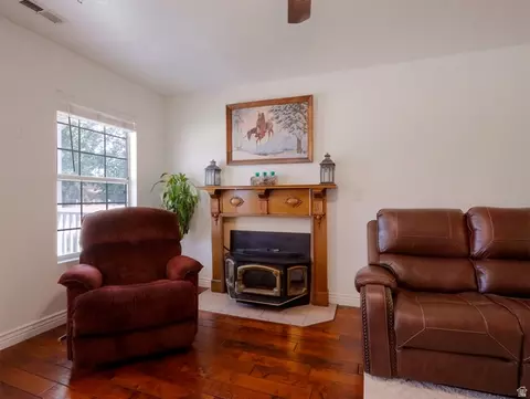 Living - 270 E 100 N, Monroe, UT 84754 photo 1 of 1
