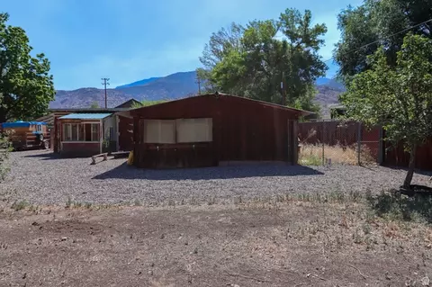 Exterior - 270 E 100 N, Monroe, UT 84754 photo 24 of 34