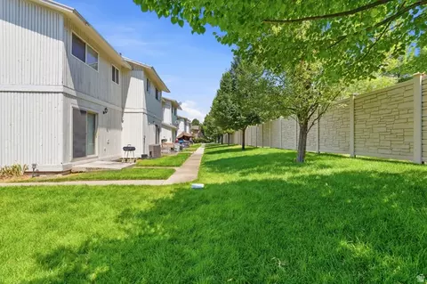 Exterior - 1273 N 400 E #4, Logan, UT 84341 photo 3 of 4