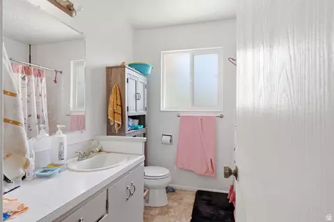 Bath - 1273 N 400 E #4, Logan, UT 84341 photo 1 of 1