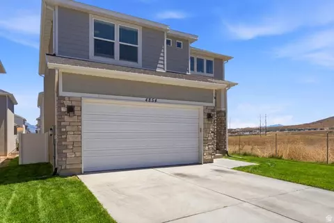 Exterior - 4854 E Lake Corner Dr, Eagle Mountain, UT 84005 photo 3 of 5