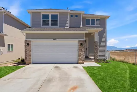 Exterior - 4854 E Lake Corner Dr, Eagle Mountain, UT 84005 photo 2 of 5