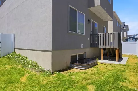 Exterior - 4854 E Lake Corner Dr, Eagle Mountain, UT 84005 photo 5 of 5