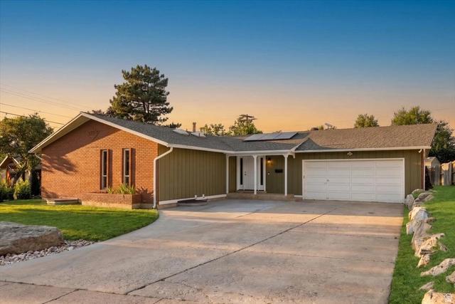 1093 Cambridge Rd, Kaysville, UT 84037