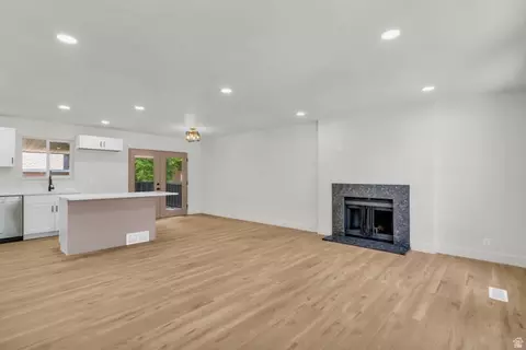 759 S Pitford Dr W, Centerville, UT 84014 photo 7