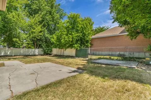 759 S Pitford Dr W, Centerville, UT 84014 photo 32