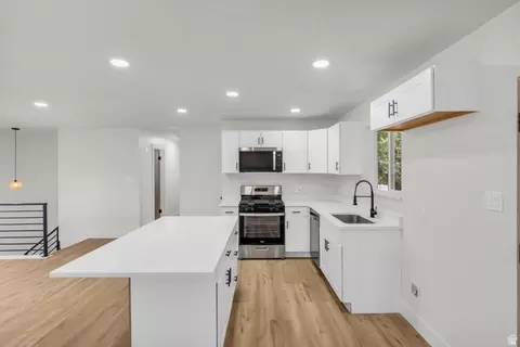 759 S Pitford Dr W, Centerville, UT 84014 photo 8