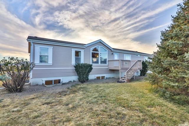 395 W Walk St, Stockton, UT 84071