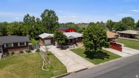 View/Area - 1489 N 400 W, Bountiful, UT 84010 photo 1 of 7