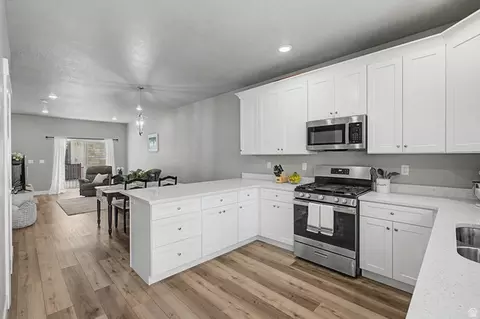 1026 S 2770 E, Spanish Fork, UT 84660 photo 2