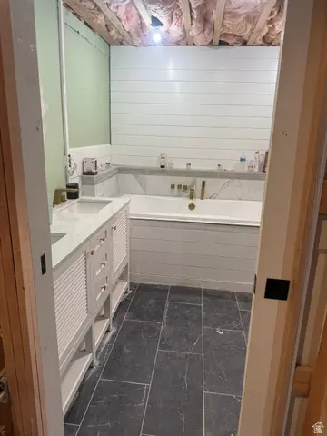 Bath - 3795 E 1680 S, Spanish Fork, UT 84660 photo 5 of 7