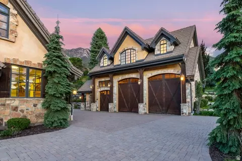 Exterior - 18 Snow Forest Ln, Sandy, UT 84092 photo 8 of 21