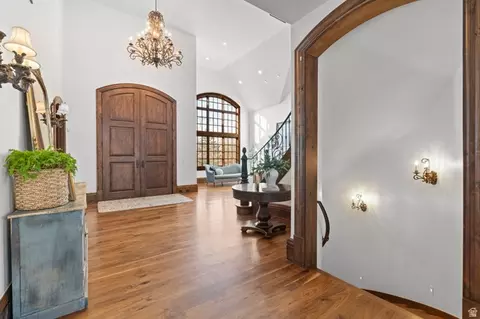 Entry Way - 18 Snow Forest Ln, Sandy, UT 84092 photo 6 of 18