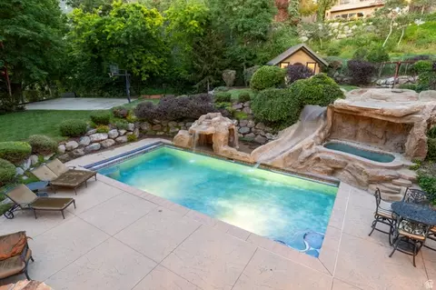 Exterior - 18 Snow Forest Ln, Sandy, UT 84092 photo 17 of 21