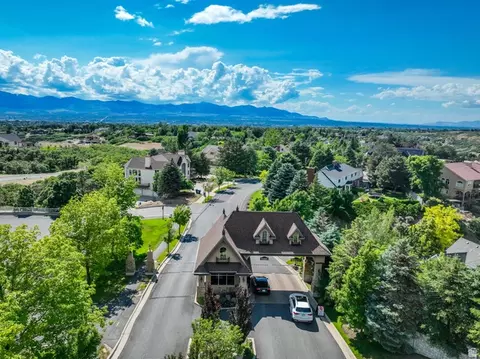 View/Area - 18 Snow Forest Ln, Sandy, UT 84092 photo 5 of 7
