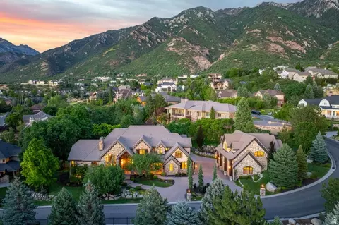 View/Area - 18 Snow Forest Ln, Sandy, UT 84092 photo 3 of 7