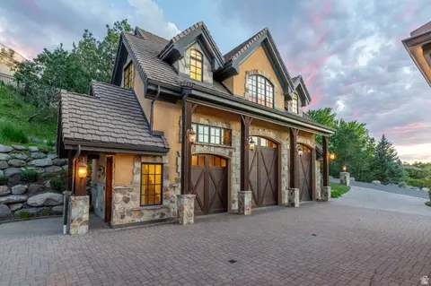 Exterior - 18 Snow Forest Ln, Sandy, UT 84092 photo 9 of 21