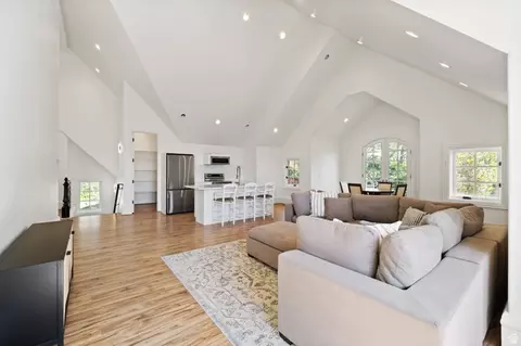Living - 18 Snow Forest Ln, Sandy, UT 84092 photo 12 of 12