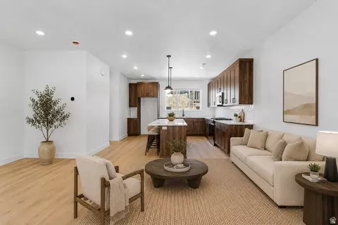 850 E Maplehurst Dr #113, Murray, UT 84107 photo 2
