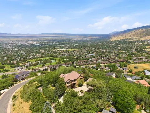 View/Area - 1501 E Maple Hills Dr S, Bountiful, UT 84010 photo 8 of 17