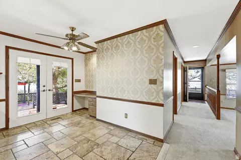 Entry Way - 1501 E Maple Hills Dr S, Bountiful, UT 84010 photo 8 of 14