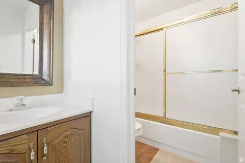 Bath - 1501 E Maple Hills Dr S, Bountiful, UT 84010 photo 7 of 8