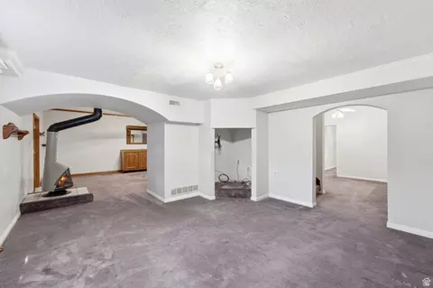 Living - 1501 E Maple Hills Dr S, Bountiful, UT 84010 photo 18 of 20