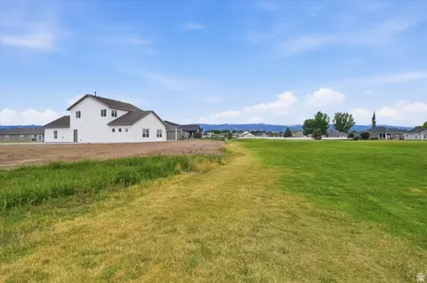558 Eagle Dr #528, Preston, ID 83263 photo 2