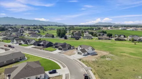 View/Area - 558 Eagle Dr #528, Preston, ID 83263 photo 3 of 4