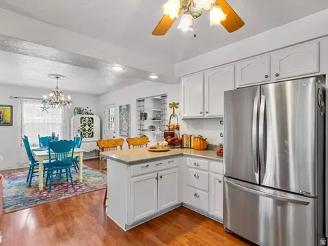 4760 S Atwood Blvd E, Murray, UT 84107 photo 4