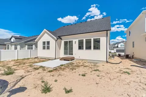 Exterior - 1301 N 1475 E #33, Payson, UT 84651 photo 4 of 4