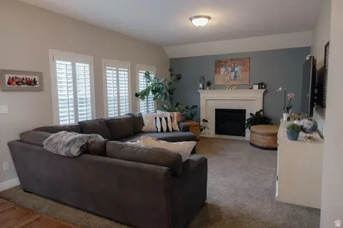Living - 557 S 700 E, Orem, UT 84097 photo 2 of 4